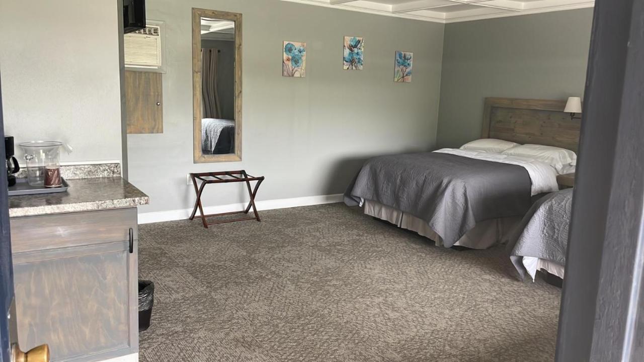 Bluegem Motel High Springs Bagian luar foto